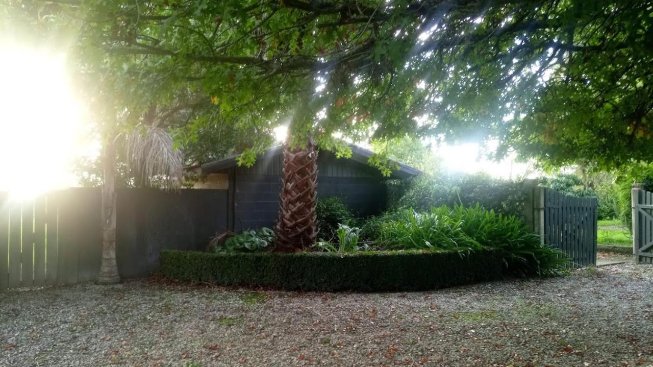 Bed and Breakfast Irongate Retreat Hastings Zewnętrze zdjęcie